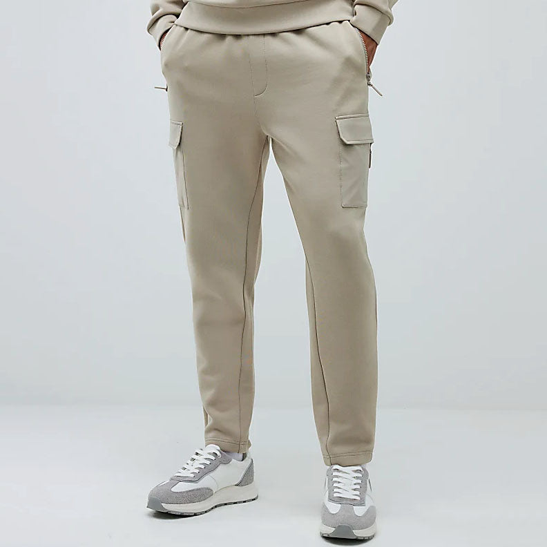 Men's Long-Sleeve Pullover and Sweatpants Set