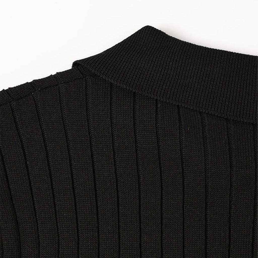 Men's Knitted Polo Shirt with Ribbed Collar and Partial Button Closure