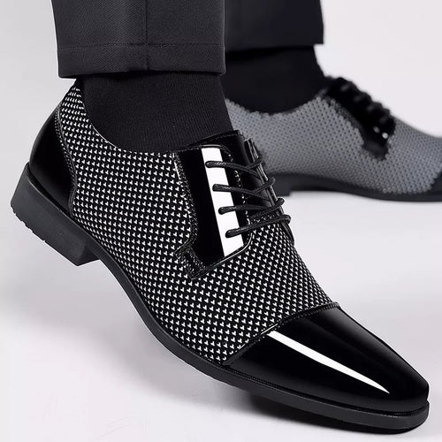 Men's Lace-Up Oxford Shoes with High-Sheen Cap Toe and Textured Panel Upper