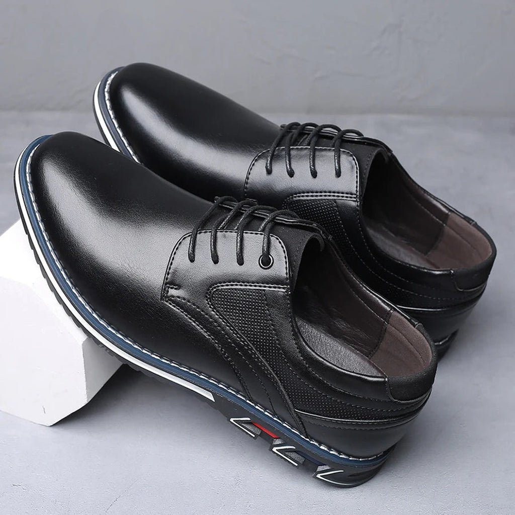 Men's Lace-Up Oxford Shoes with Perforated Panel and Contrast Sole
