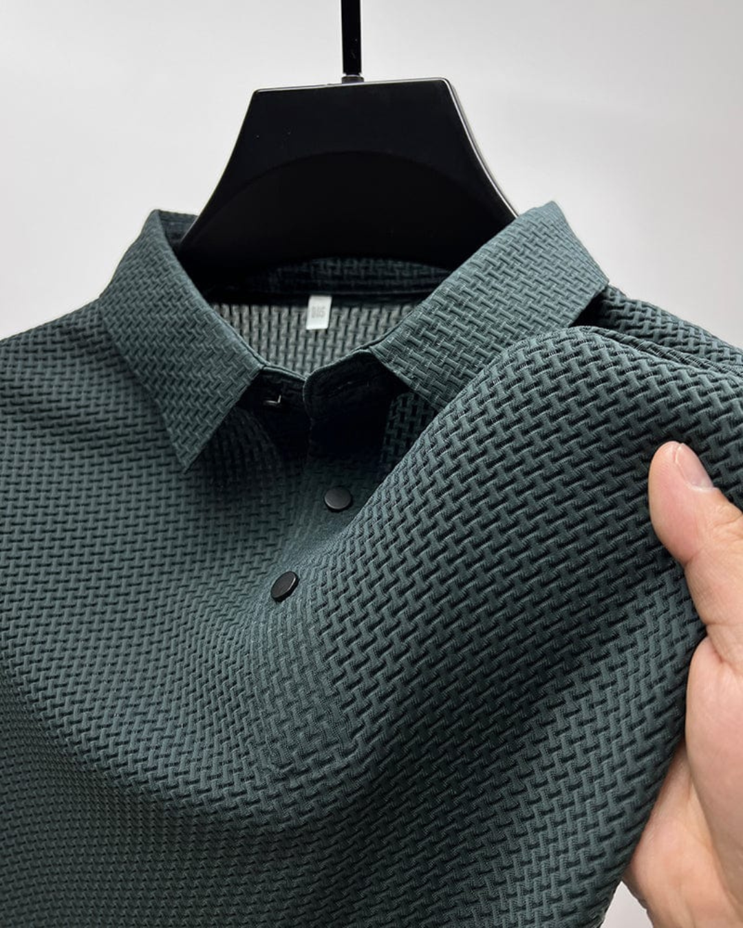Men's Short Sleeve Polo Shirt with Textured Weave Pattern and Snap Button Placket