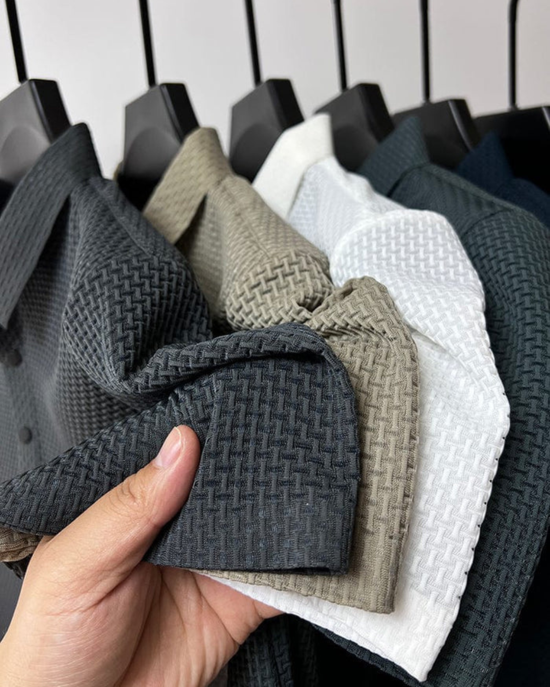 Men's Short Sleeve Polo Shirt with Textured Weave Pattern and Snap Button Placket