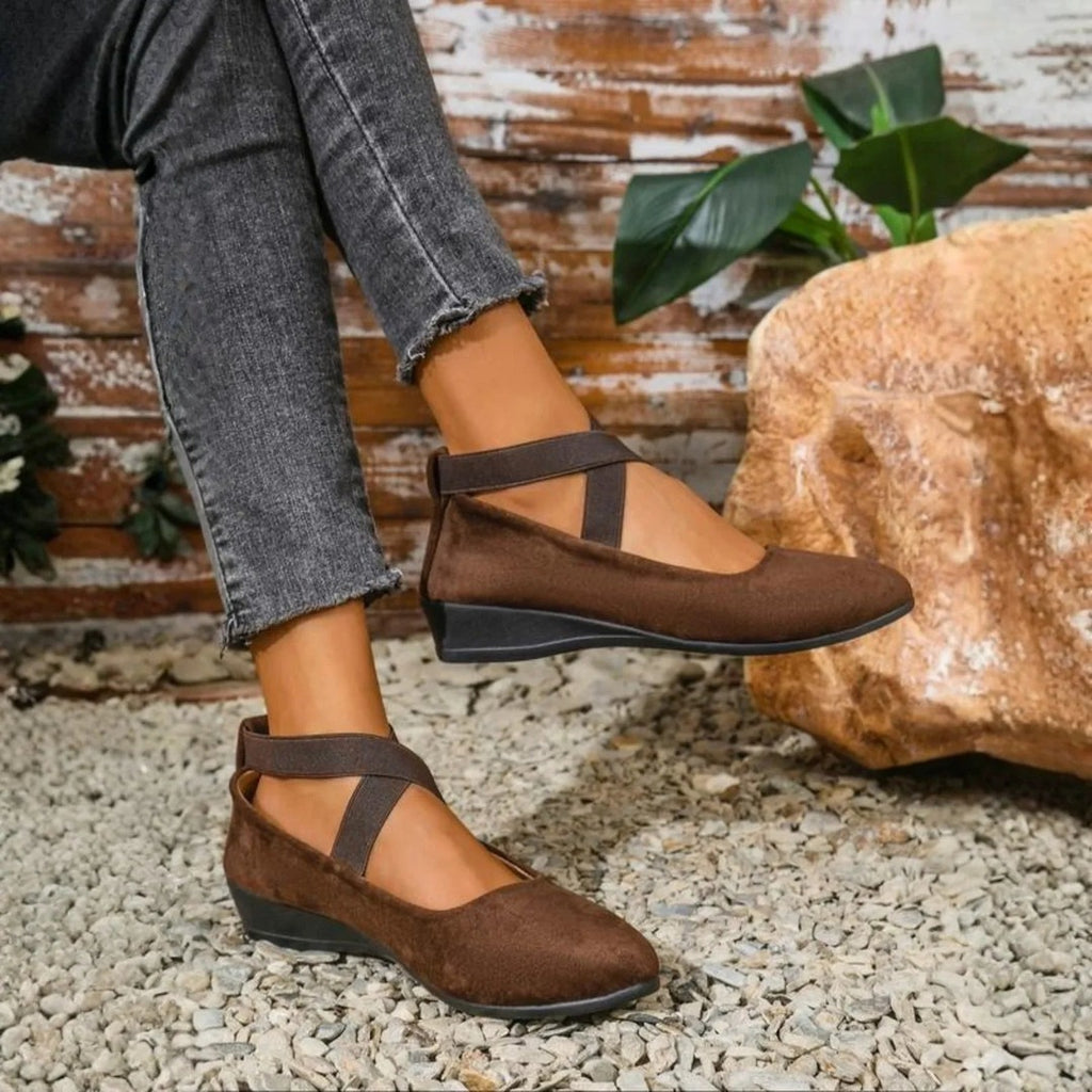 Women's Cross-Strap Flat Shoes with Round Toe and Low Wedge Outsole