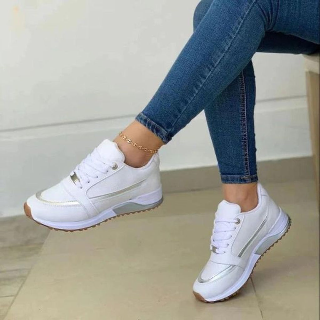 Women's Lace-Up Trainers with Metallic Stripe Accent and Ridged Platform Sole