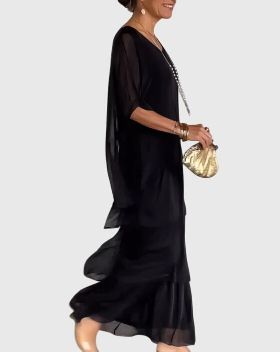Women's Maxi Dress with Tiered Skirt and Round Neckline