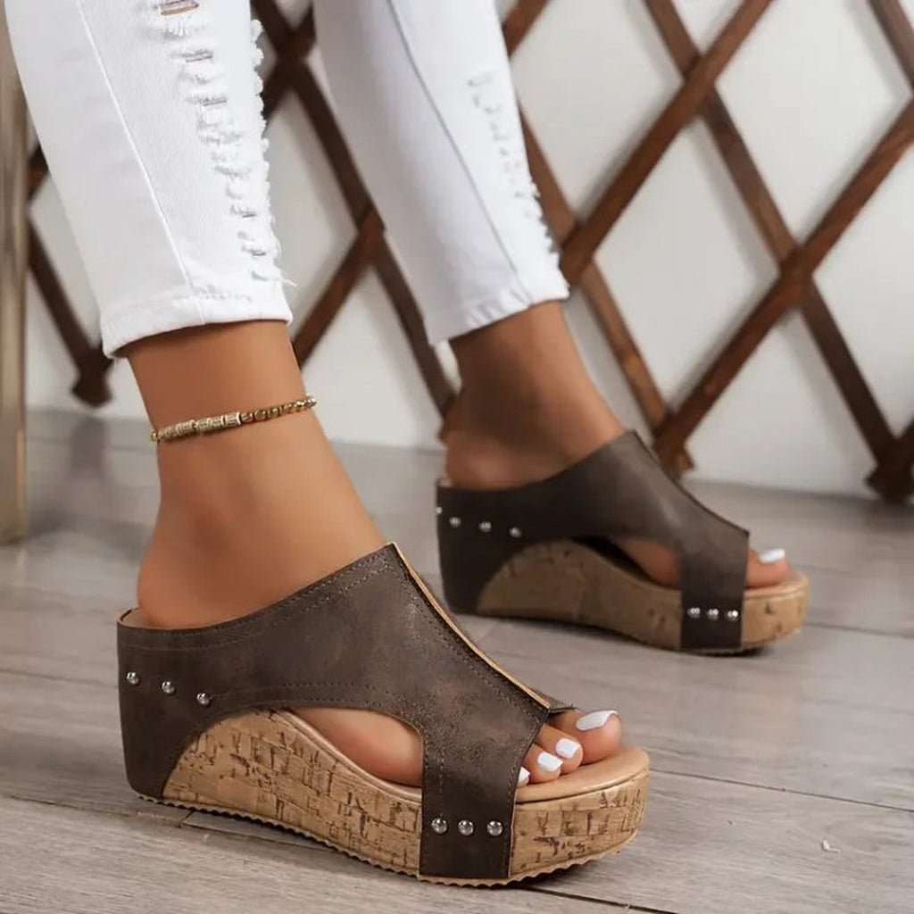 Women's Open Toe Wedge Slide Sandals with Studded Detail and Textured Platform Sole