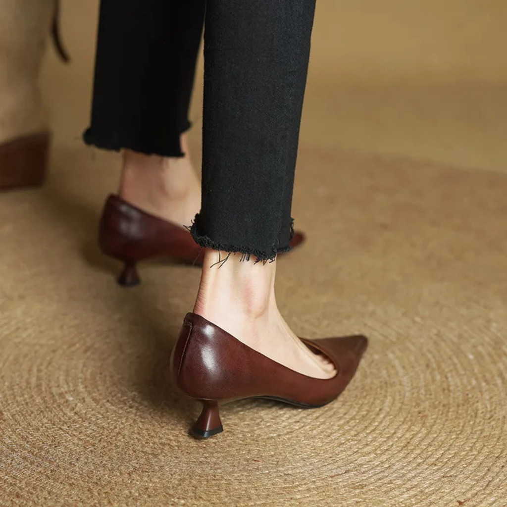 Women's Pointed-Toe Kitten Heel Pumps with V-Cut Topline and Closed Back