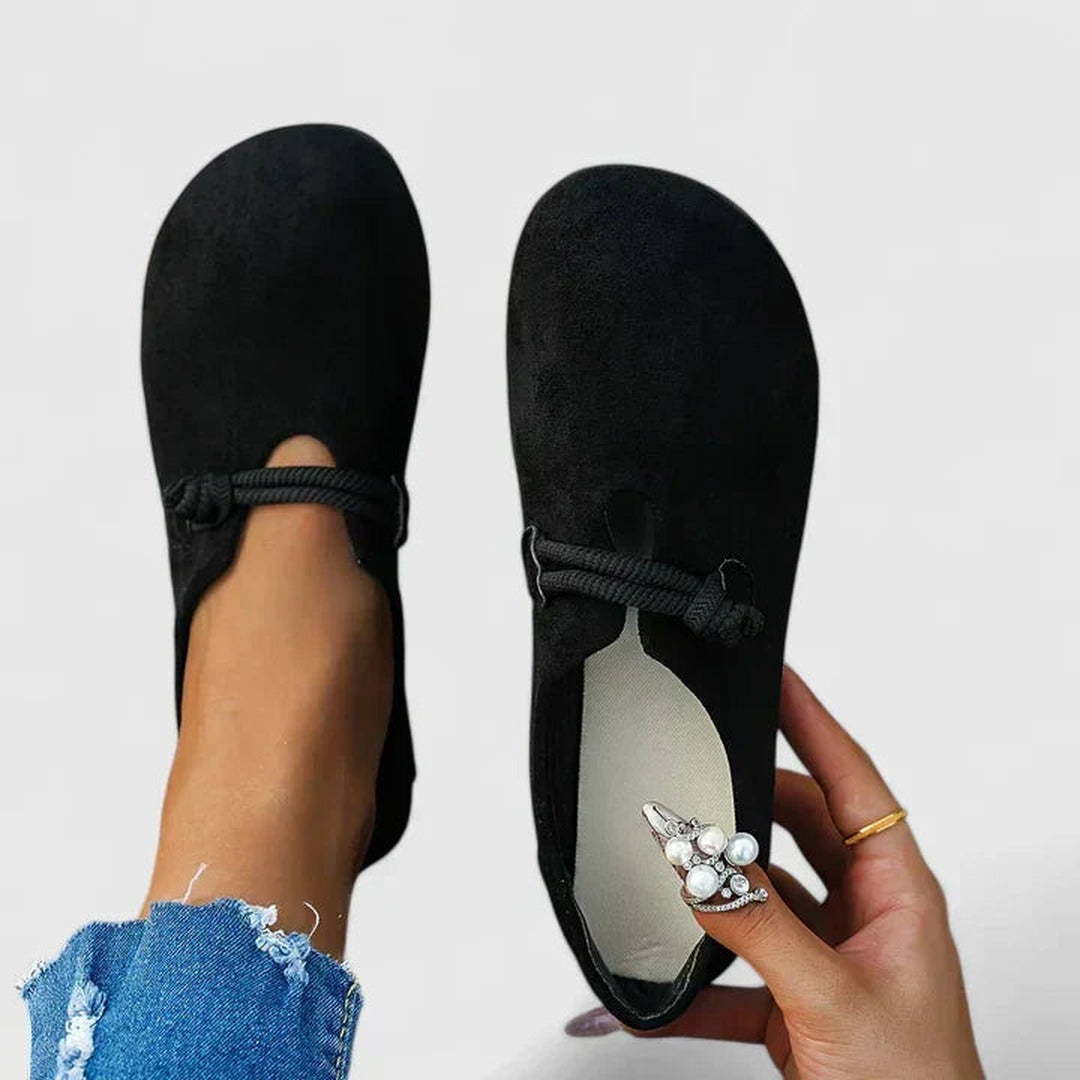 Women's Round Toe Flat Shoes with Rope Strap and Cut-Out Detail