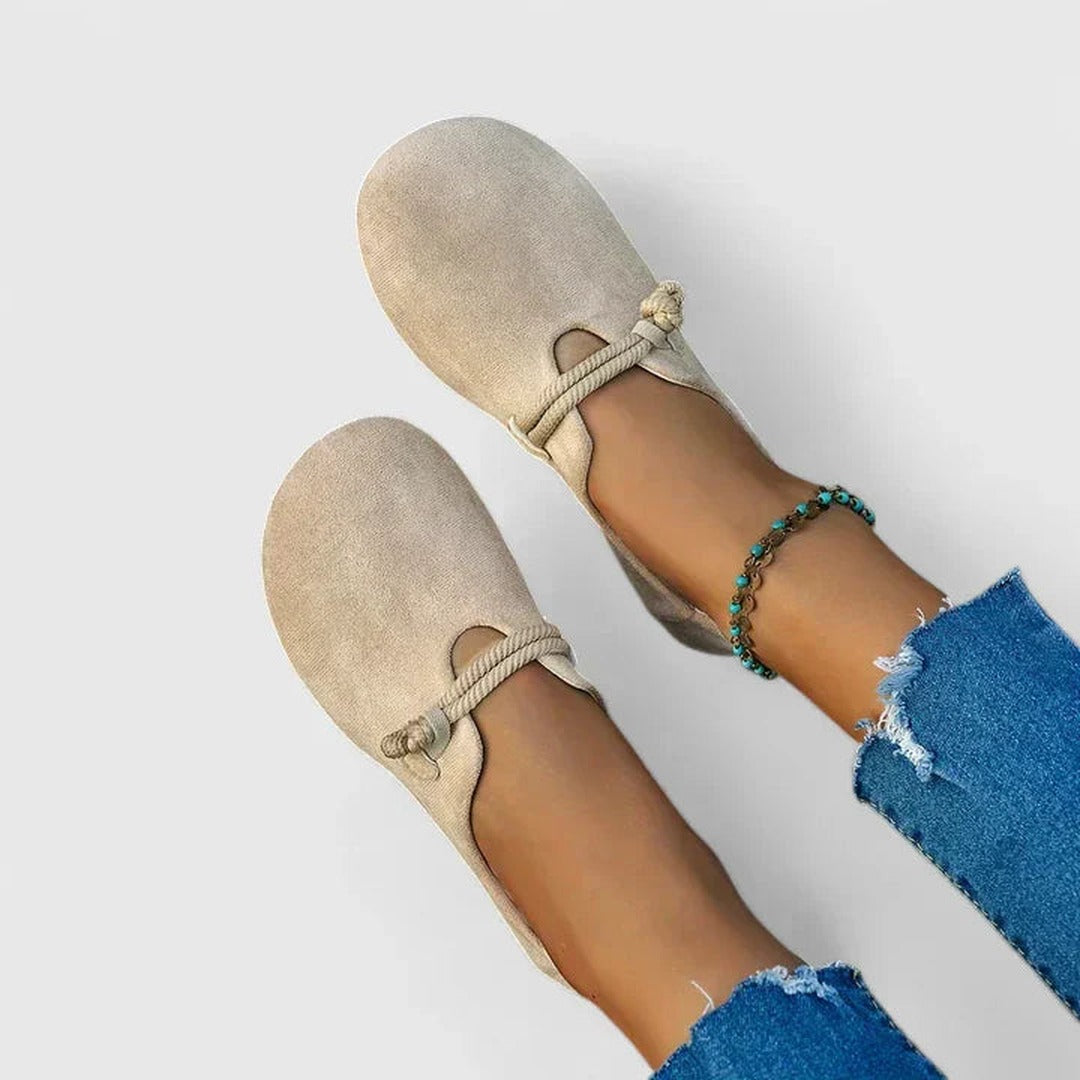 Women's Round Toe Flat Shoes with Rope Strap and Cut-Out Detail
