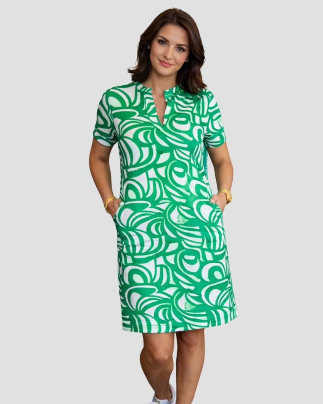 Women's Short Sleeve Shift Dress with Split Neckline and Large-Scale Swirl Print and Side Pockets