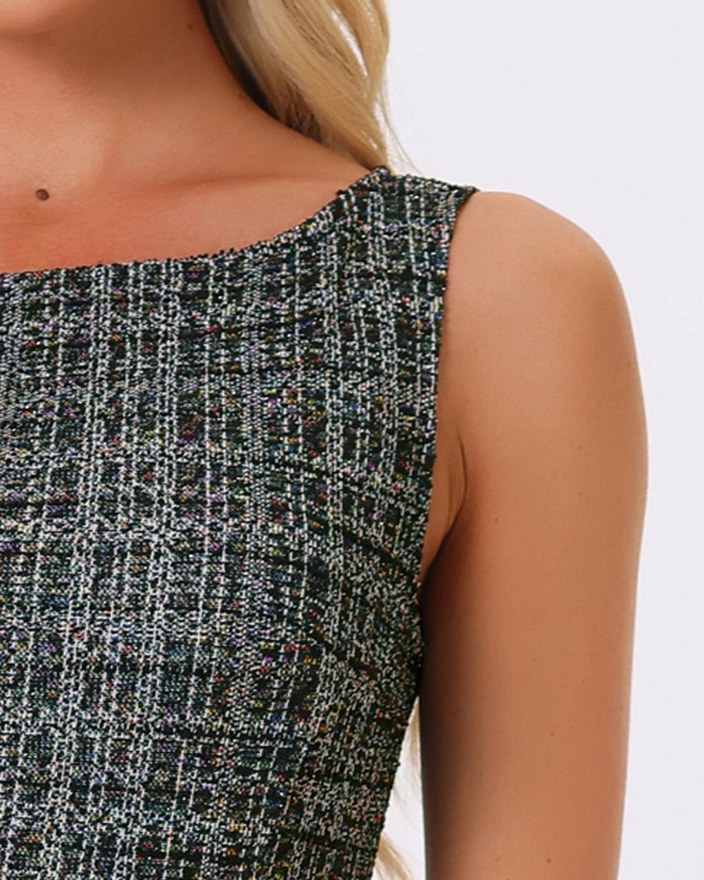 Women's Sleeveless Sheath Dress with Boat Neckline and Textured Check Pattern