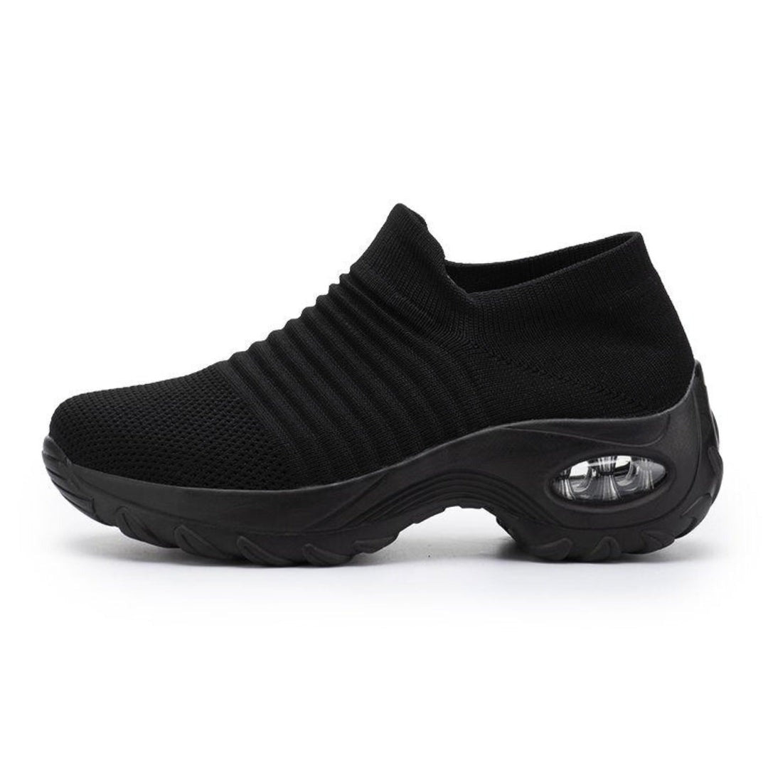 Women's Slip-On Trainers with Ribbed-Texture Upper and Visible Air Bubble Platform Sole