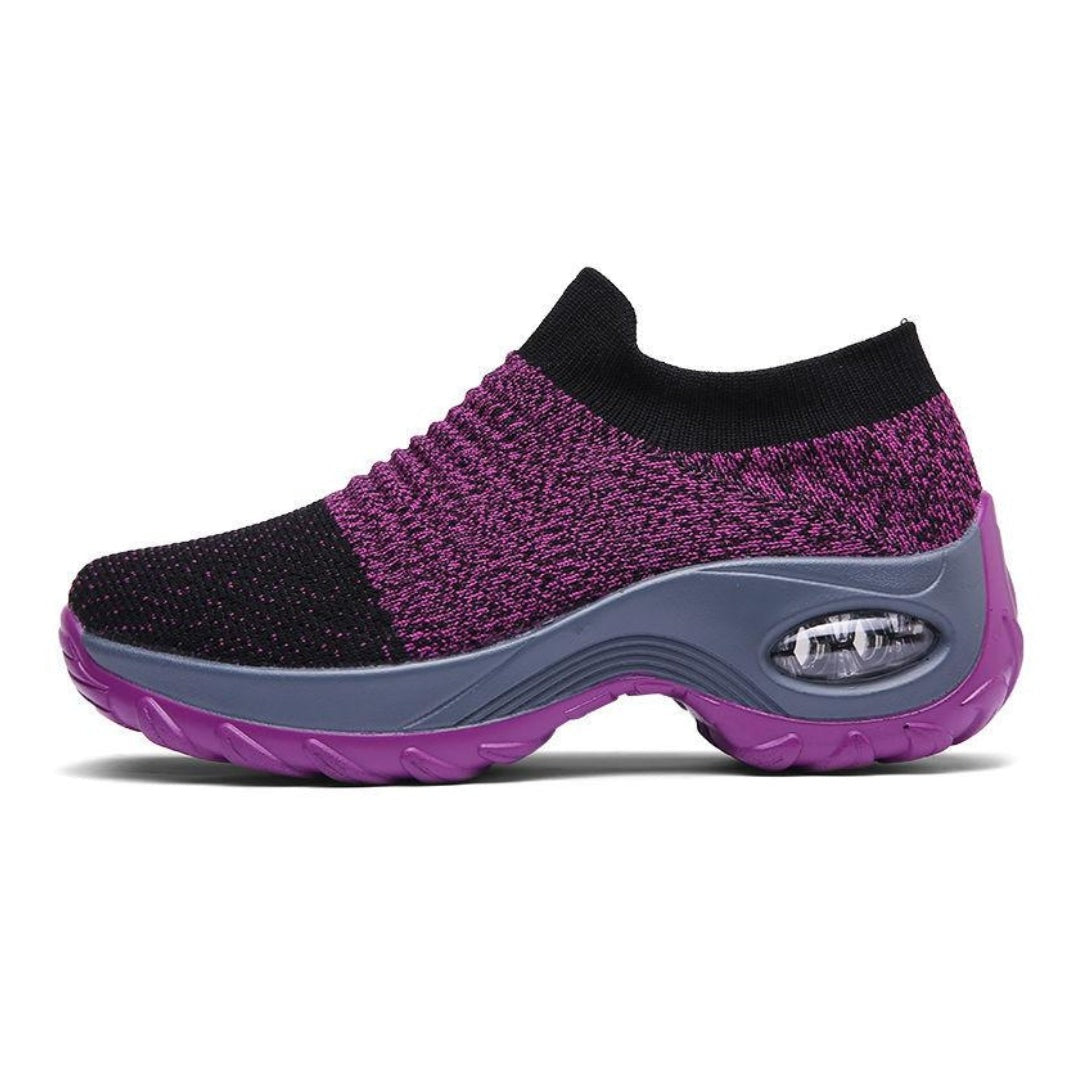 Women's Slip-On Trainers with Ribbed-Texture Upper and Visible Air Bubble Platform Sole