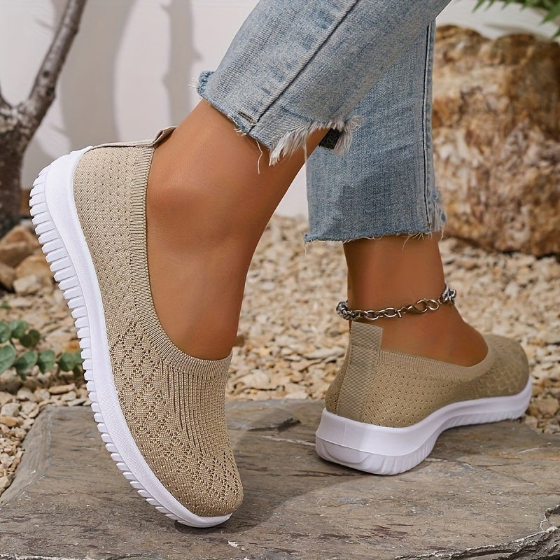 Women's Slip On Walking Shoes with Round Toe