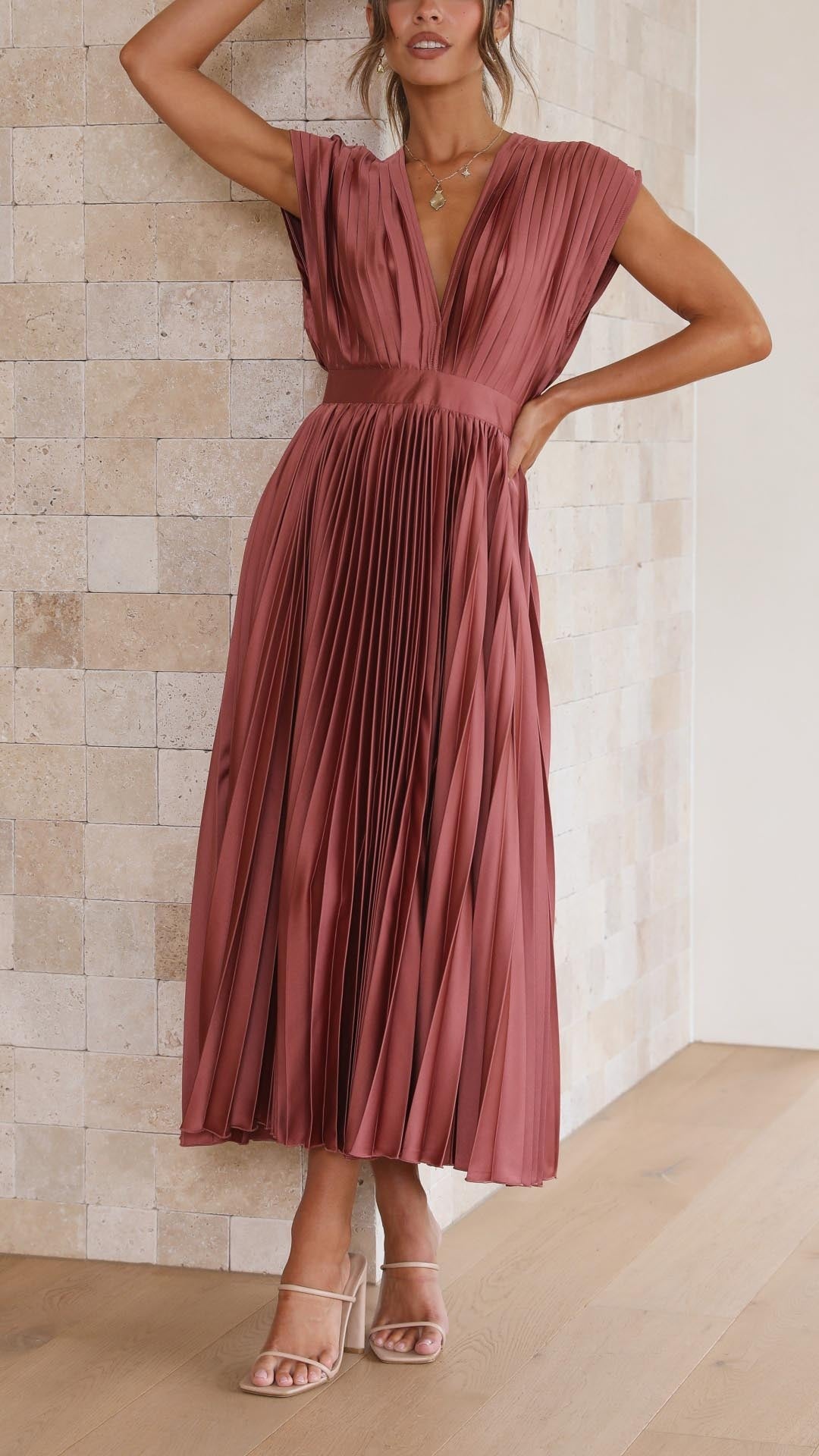 Women's Wedding Guest Pleated Midi Dress with V-Neck