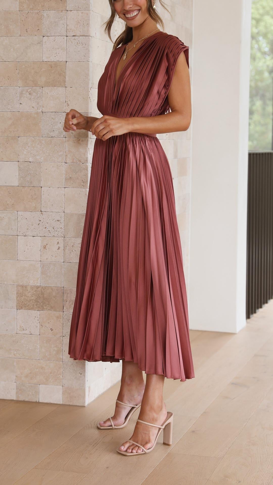 Women's Wedding Guest Pleated Midi Dress with V-Neck