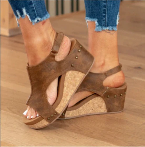 Women's Wedge Platform Sandals with Open Toe and Slingback Strap