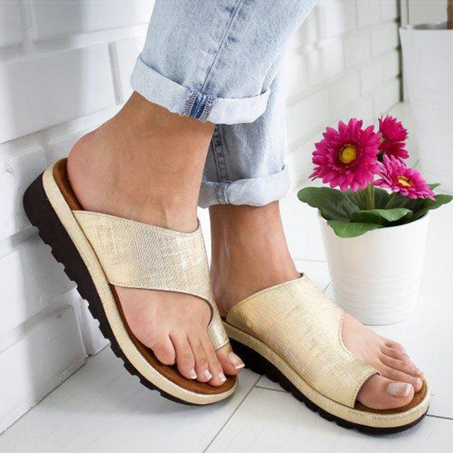Women's Wedge Platform Sandals with Toe Loop