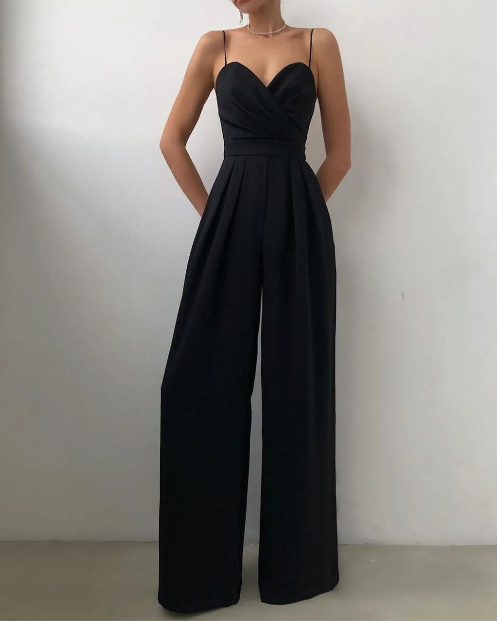 Women's Wide-Leg Jumpsuit with Sweetheart Neckline and Thin Strap Bodice
