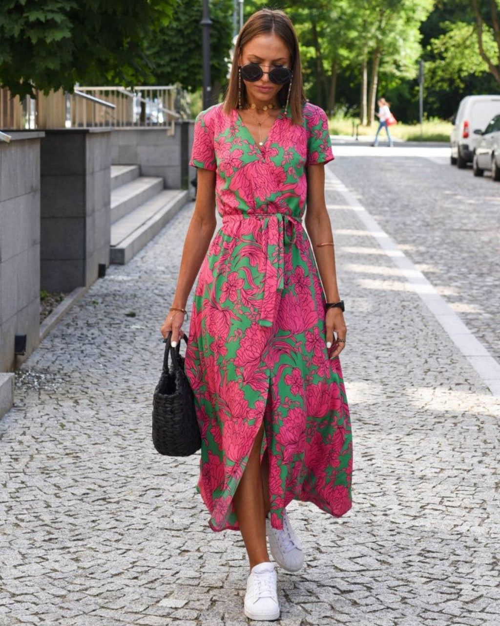 Women's Wrap Midi Dress with V-Neckline Short Sleeves Tie Waist and Wrap Front Skirt