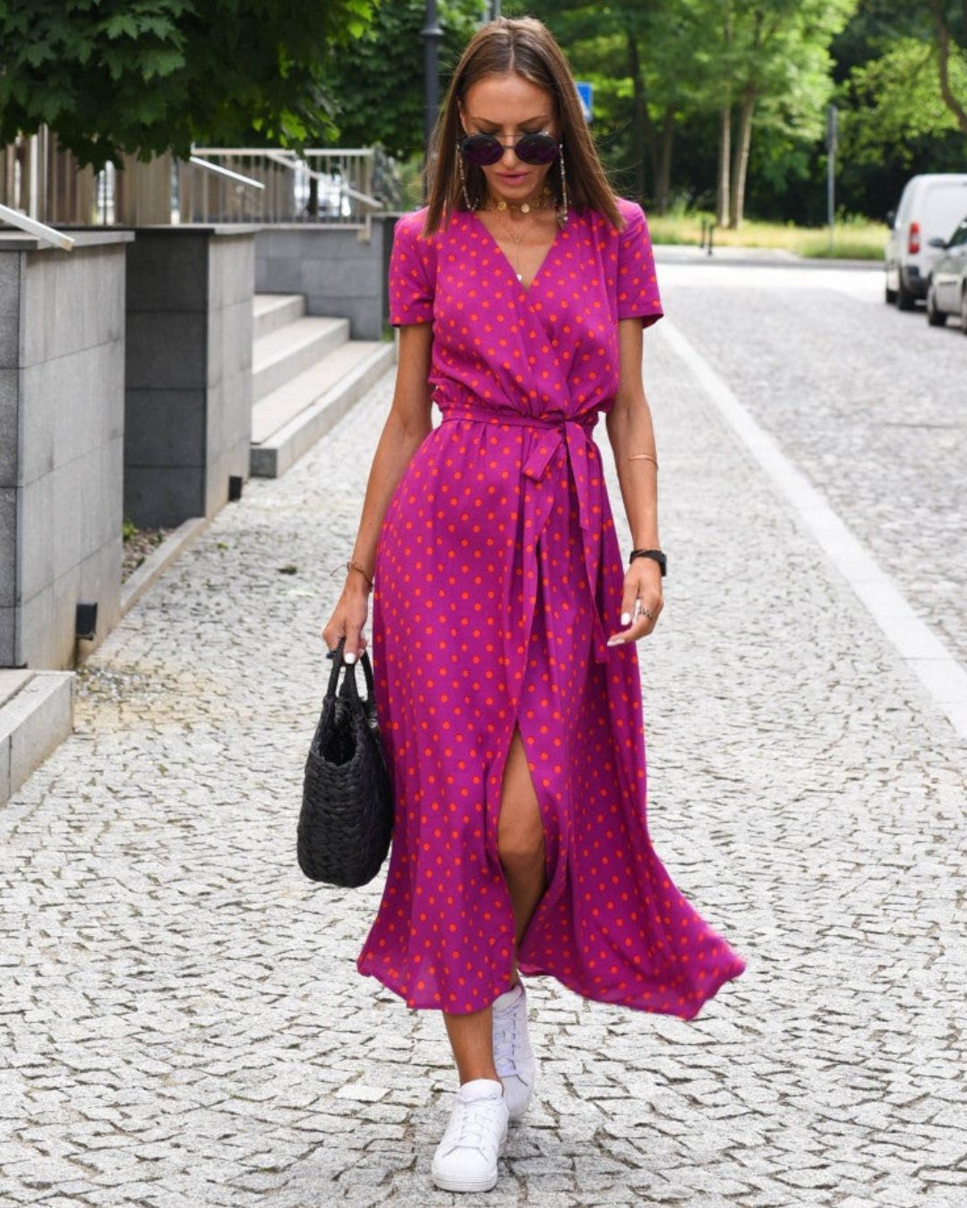 Women's Wrap Midi Dress with V-Neckline Short Sleeves Tie Waist and Wrap Front Skirt